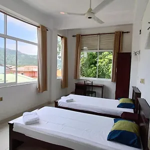 Pensjonat Smile Hub -youth Hostel-, Kandy